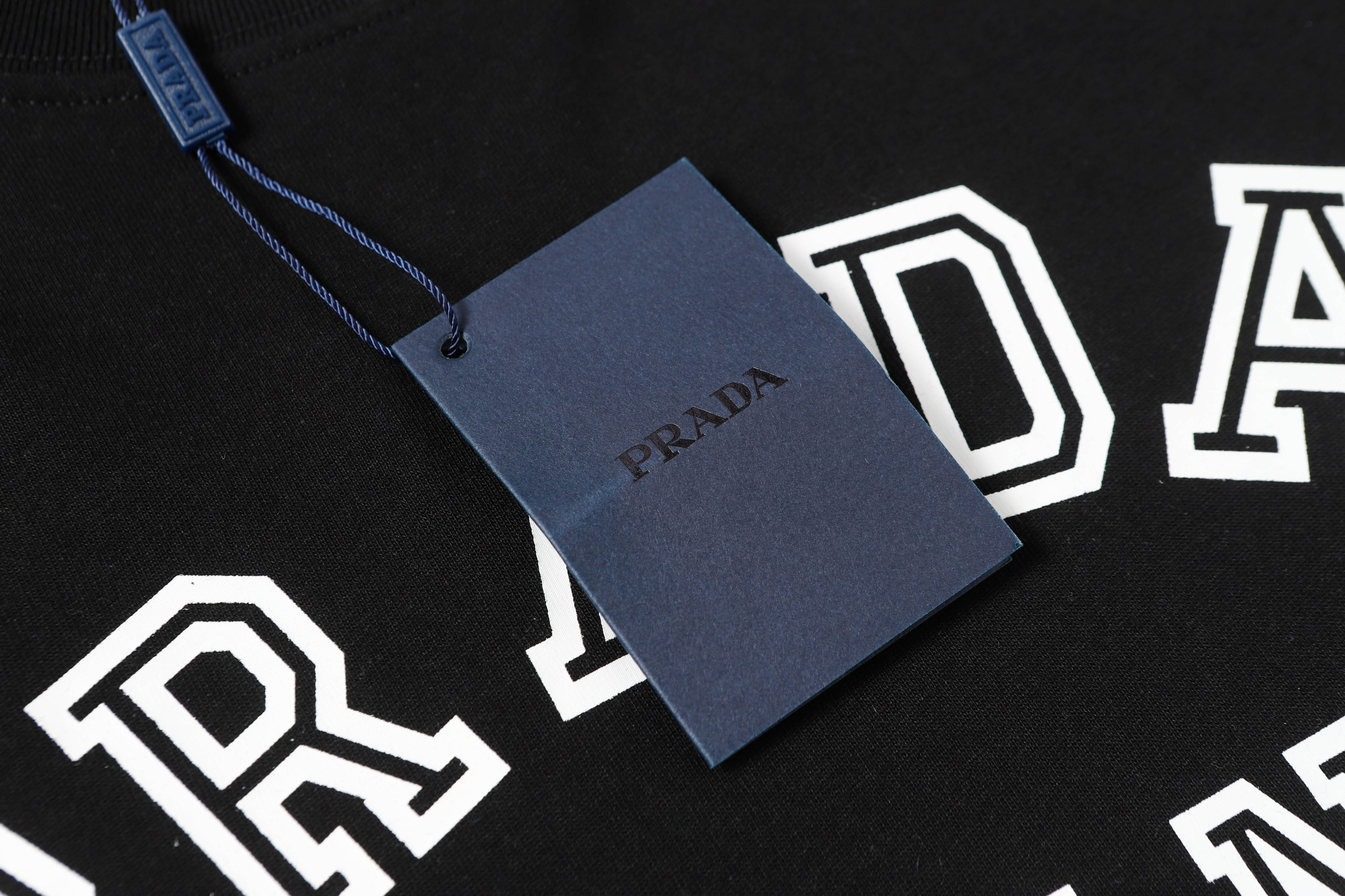 U1R45P158 Popular T-shirt
