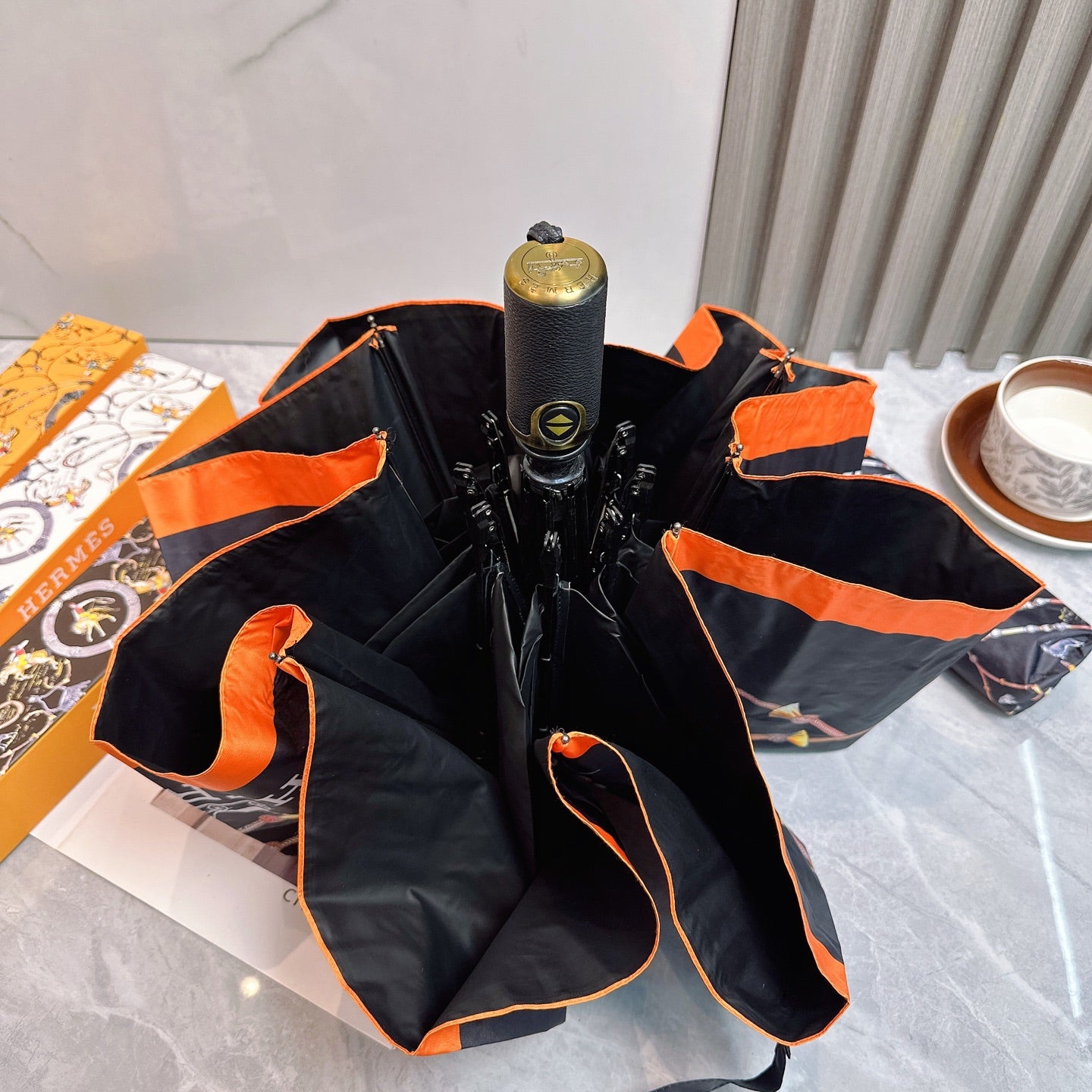 J1R85H68 Popular UV resistant umbrella