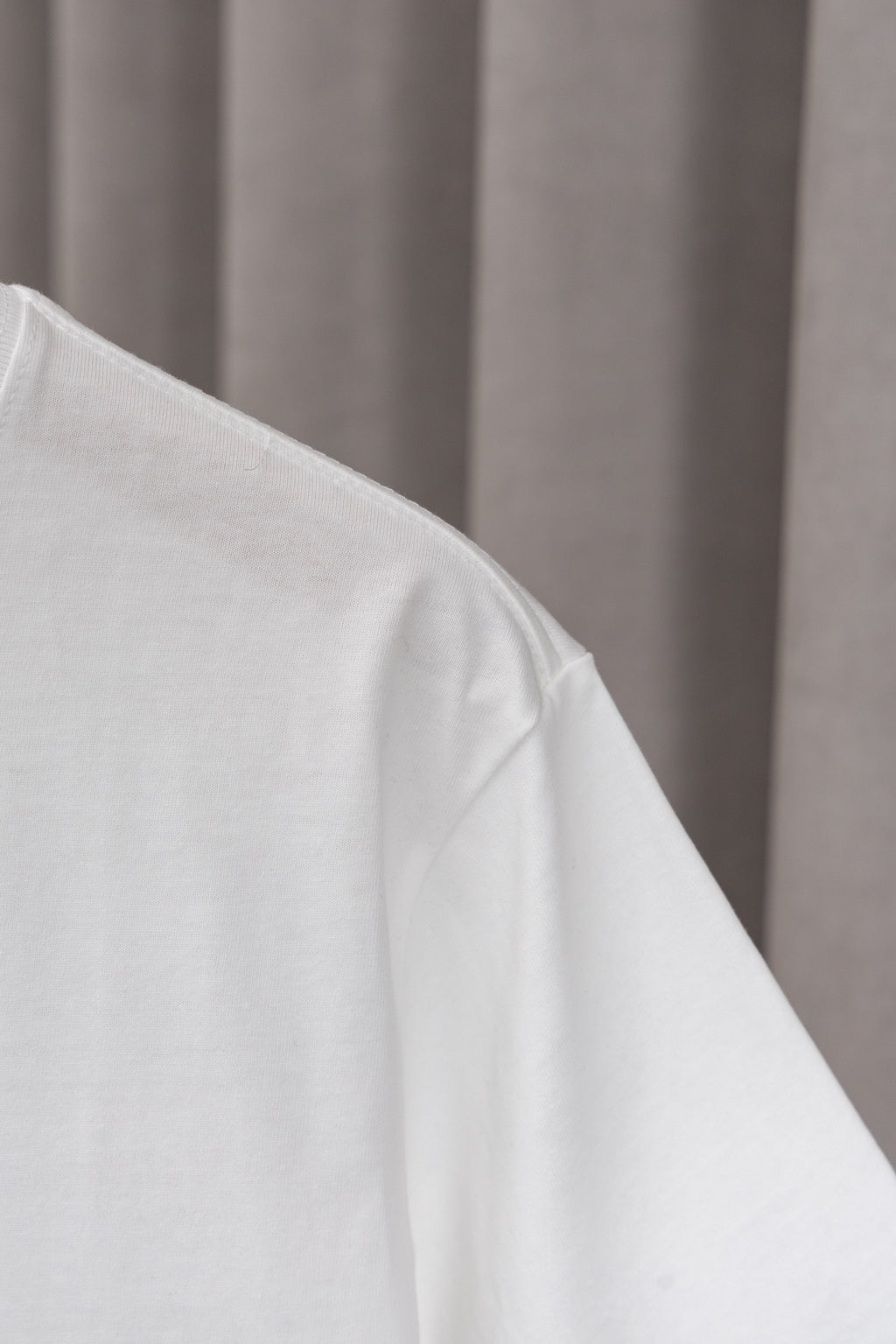 U1W25A12  Popular T-shirts