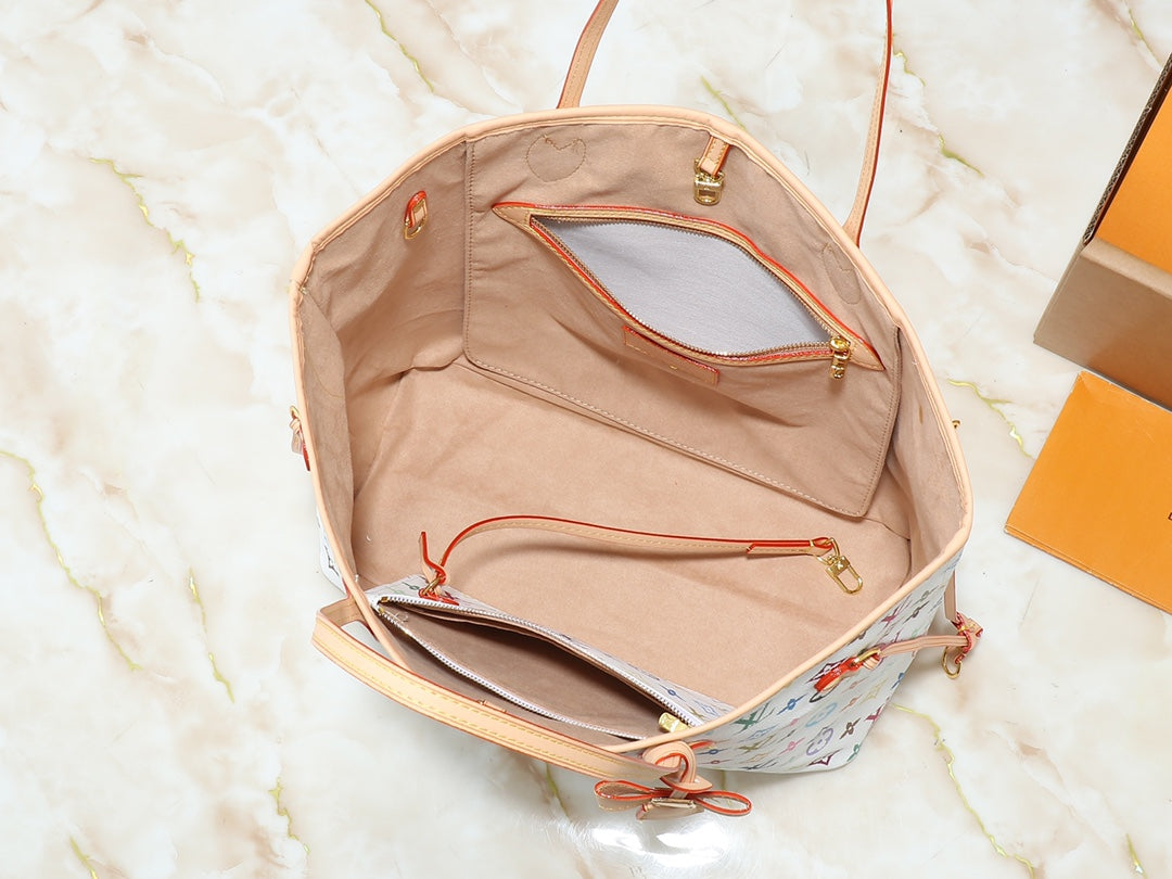 B1X25E12 Popular  leather bag