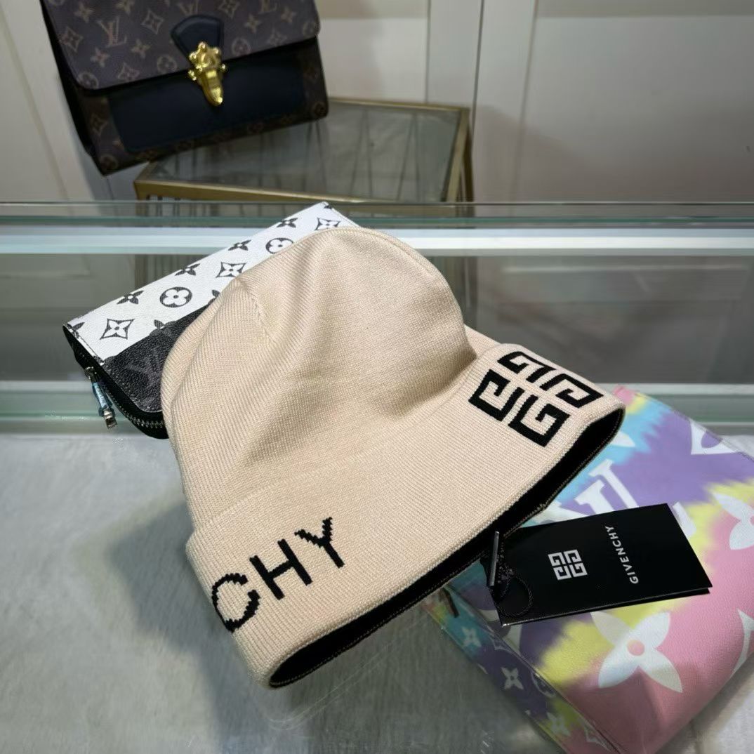 M1R86GV30 Popular hats