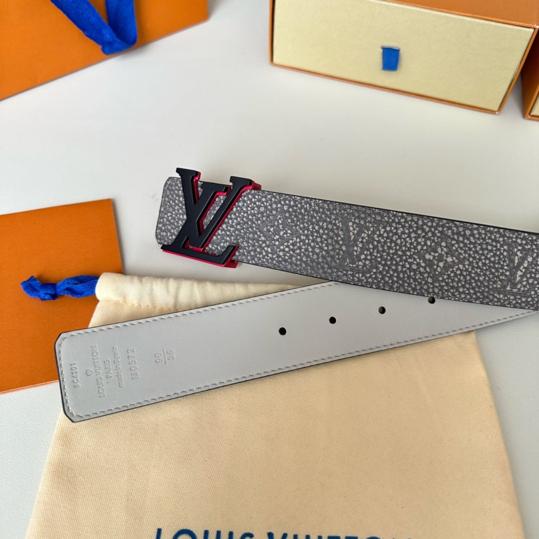 P1Q64B11 Popular   High quality belt With full package