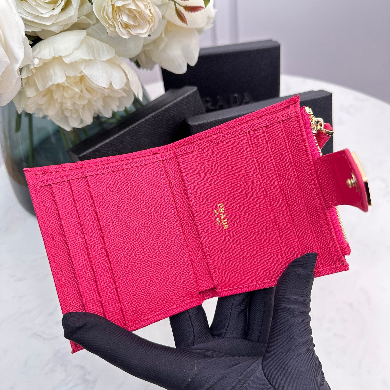 B1P36P1 Popular card holder