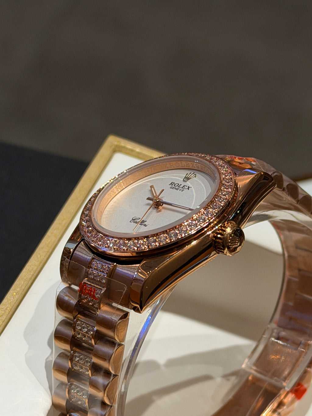 L1R36L23 Popular Watches