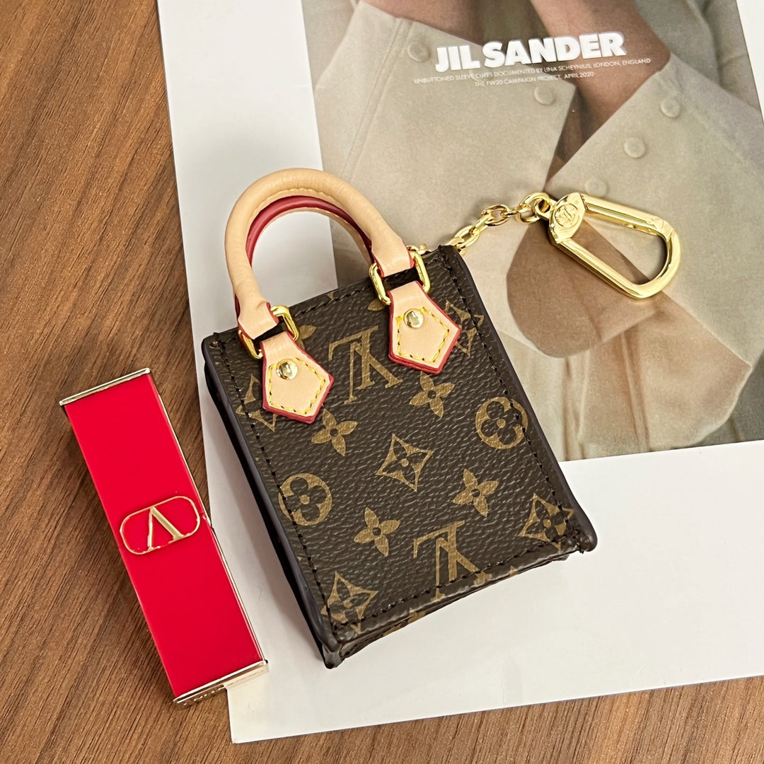 A1Z105ZE7 Popular bag 's charms accessories