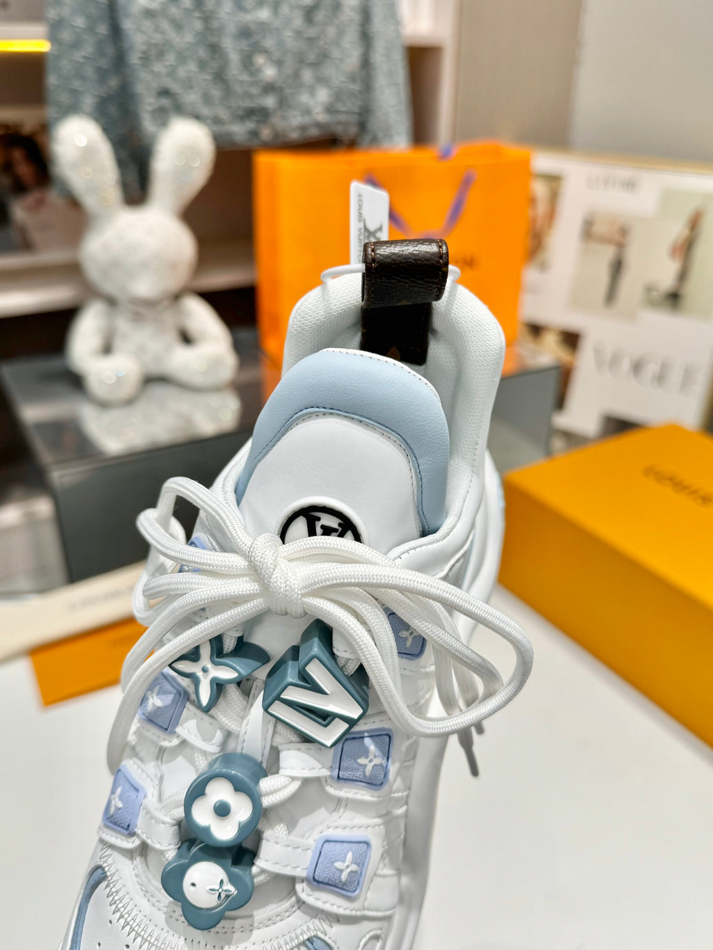 Z2Q95E177  Popular high-quality Shoes
