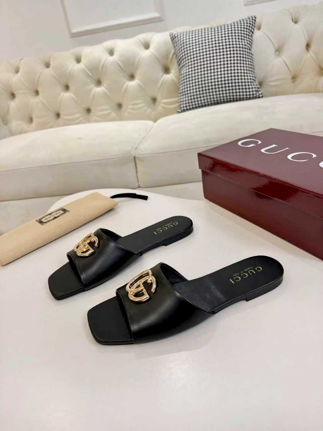 Z2P36B43 Popular high-quality leather Shoes