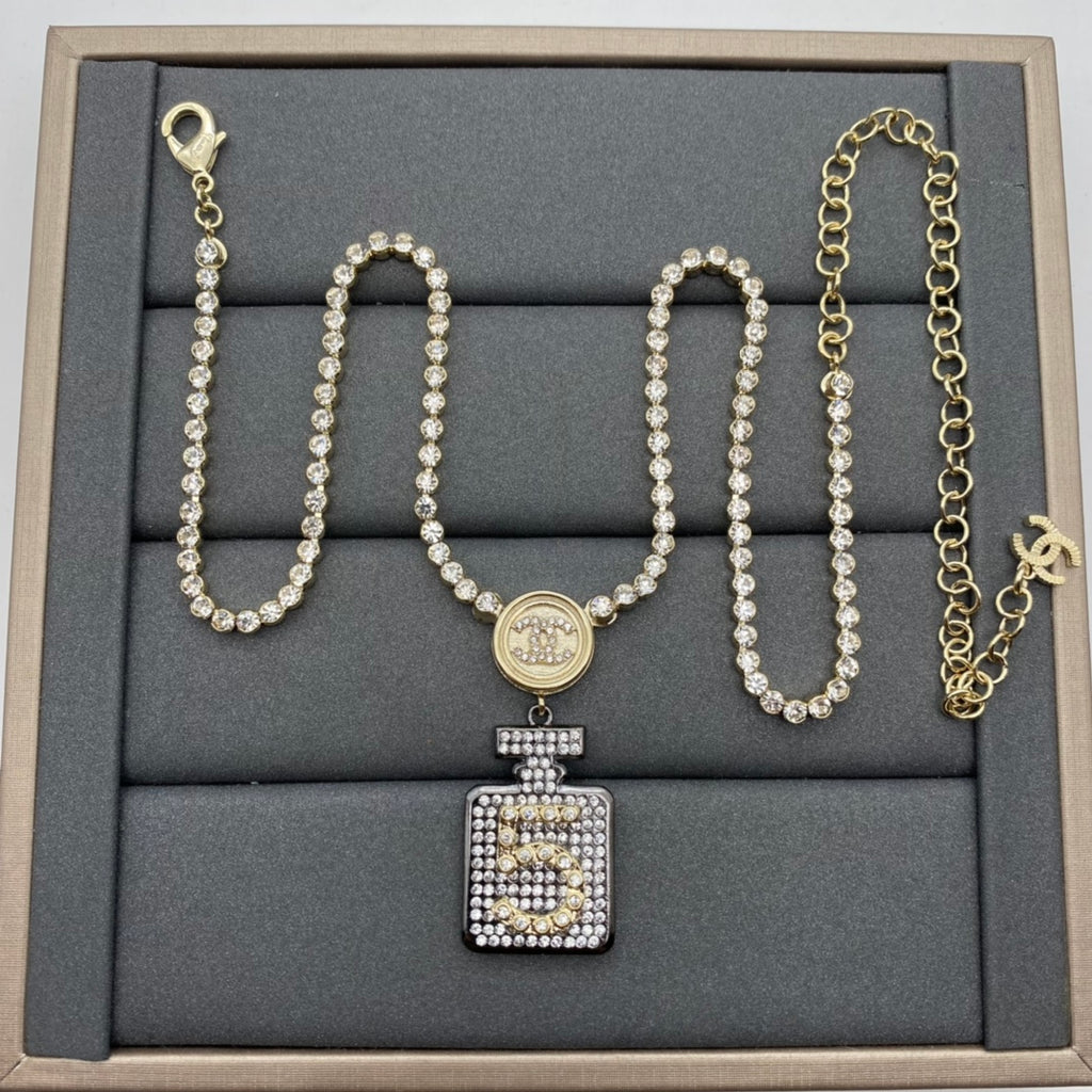 X1N63C85X  Popular   necklace earrings