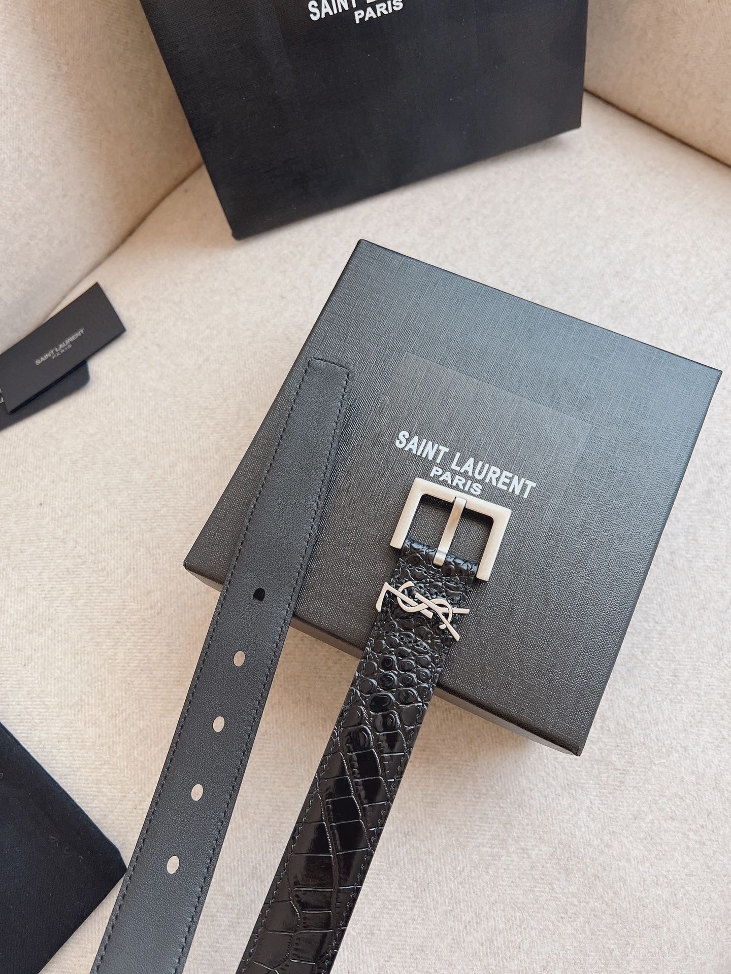 P1R55SL225 Popular  High quality belt With full package