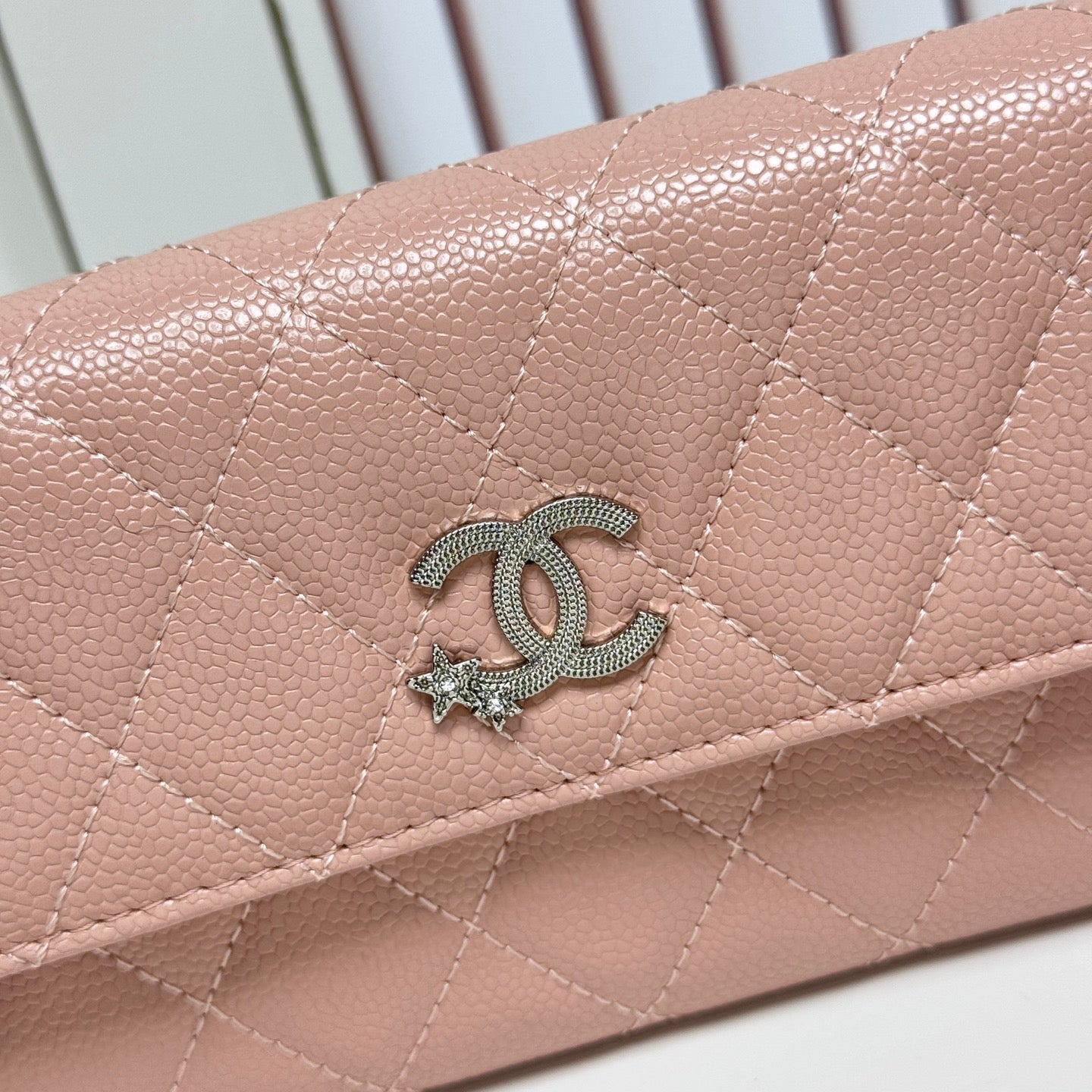 B1N36C20 Popular  leather  Wallets