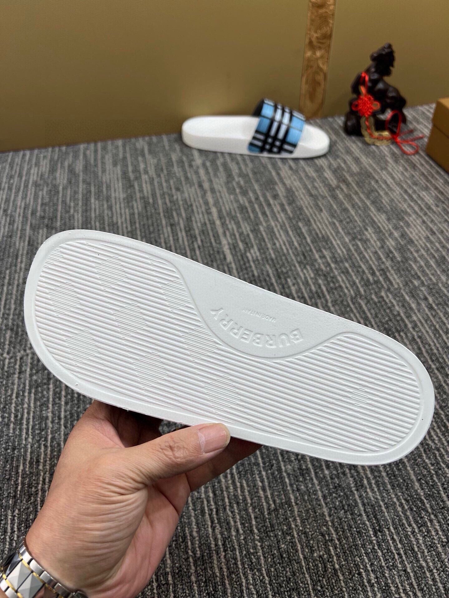 Z5Z35R262 Popular Slippers