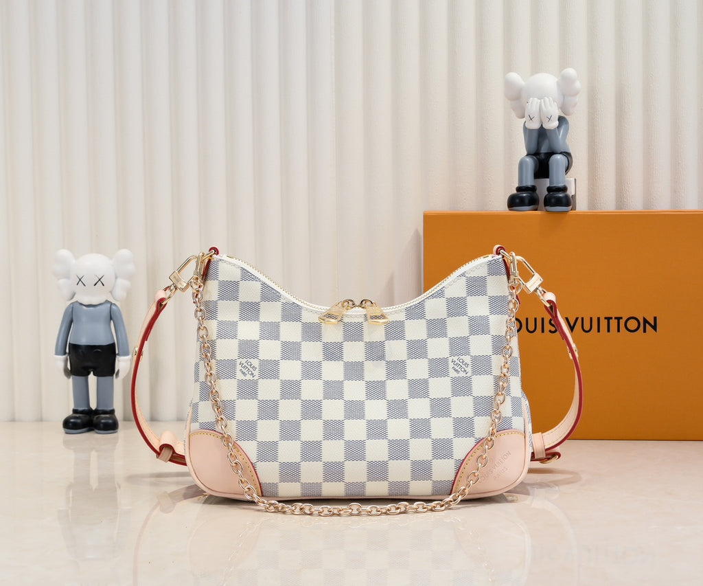 B1W15E35 Popular  leather bag