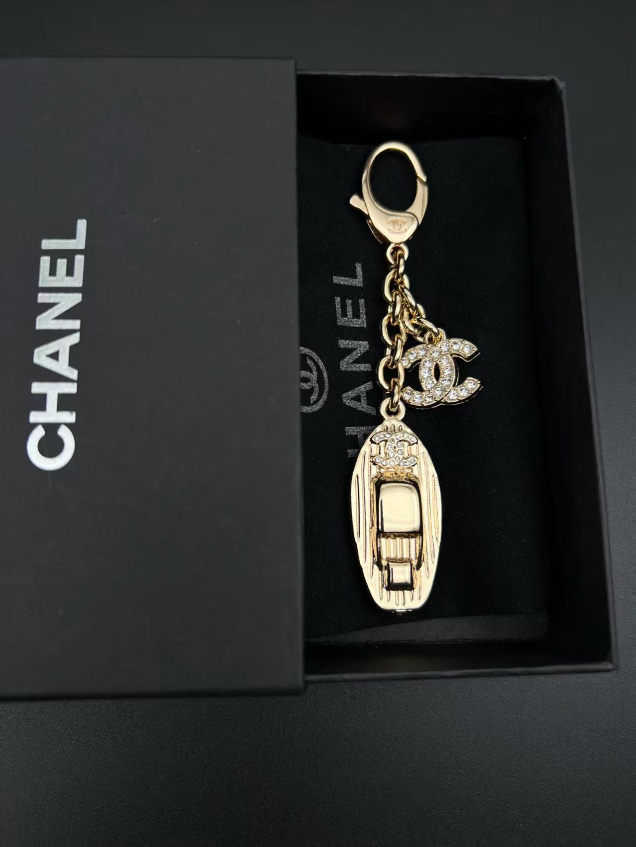 A1R76C36 Popular bag 's charms accessories