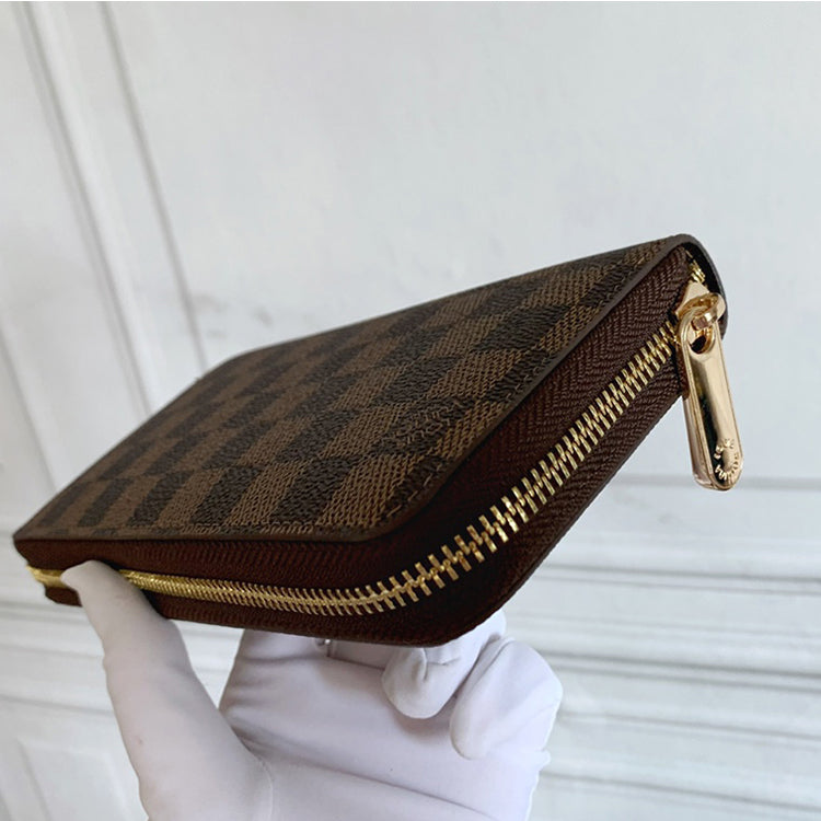 B1P11E04 Popular Leather wallets