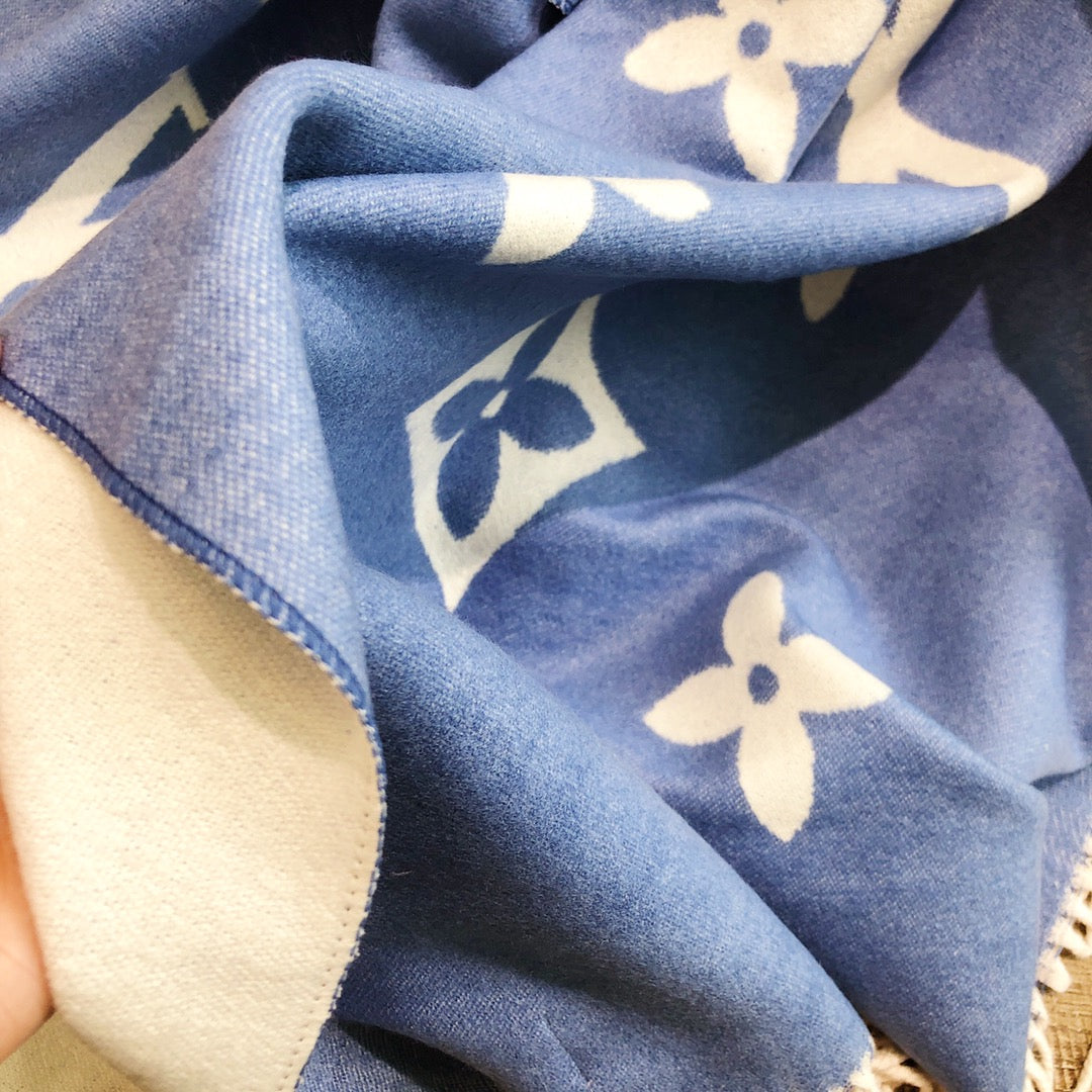 W1R86E33 Popular Winter Scarves