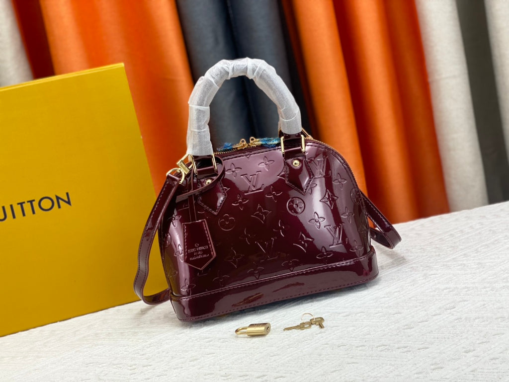 B1N165E97 Popular  leather bag