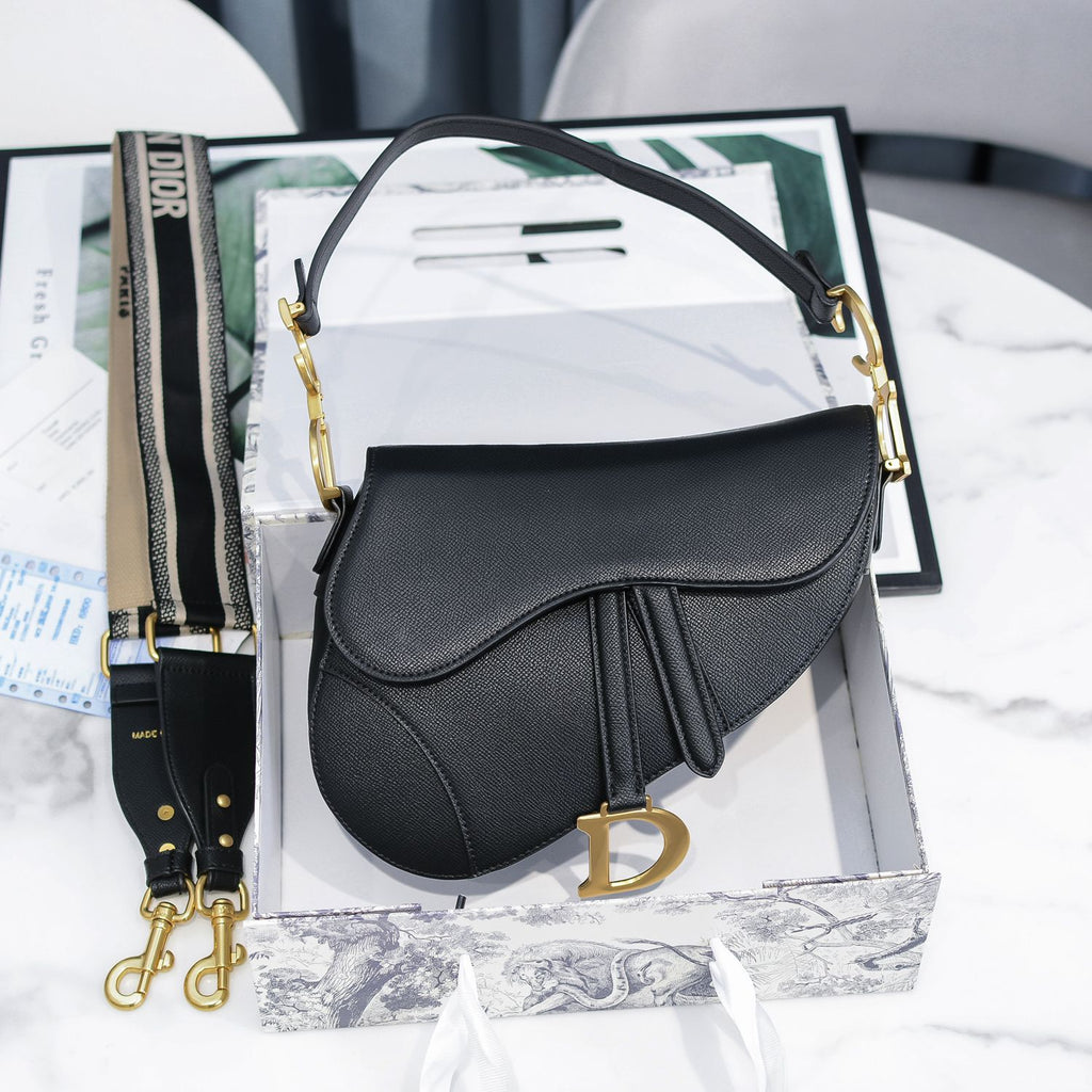 B5X111D15 Popular  leather bag 