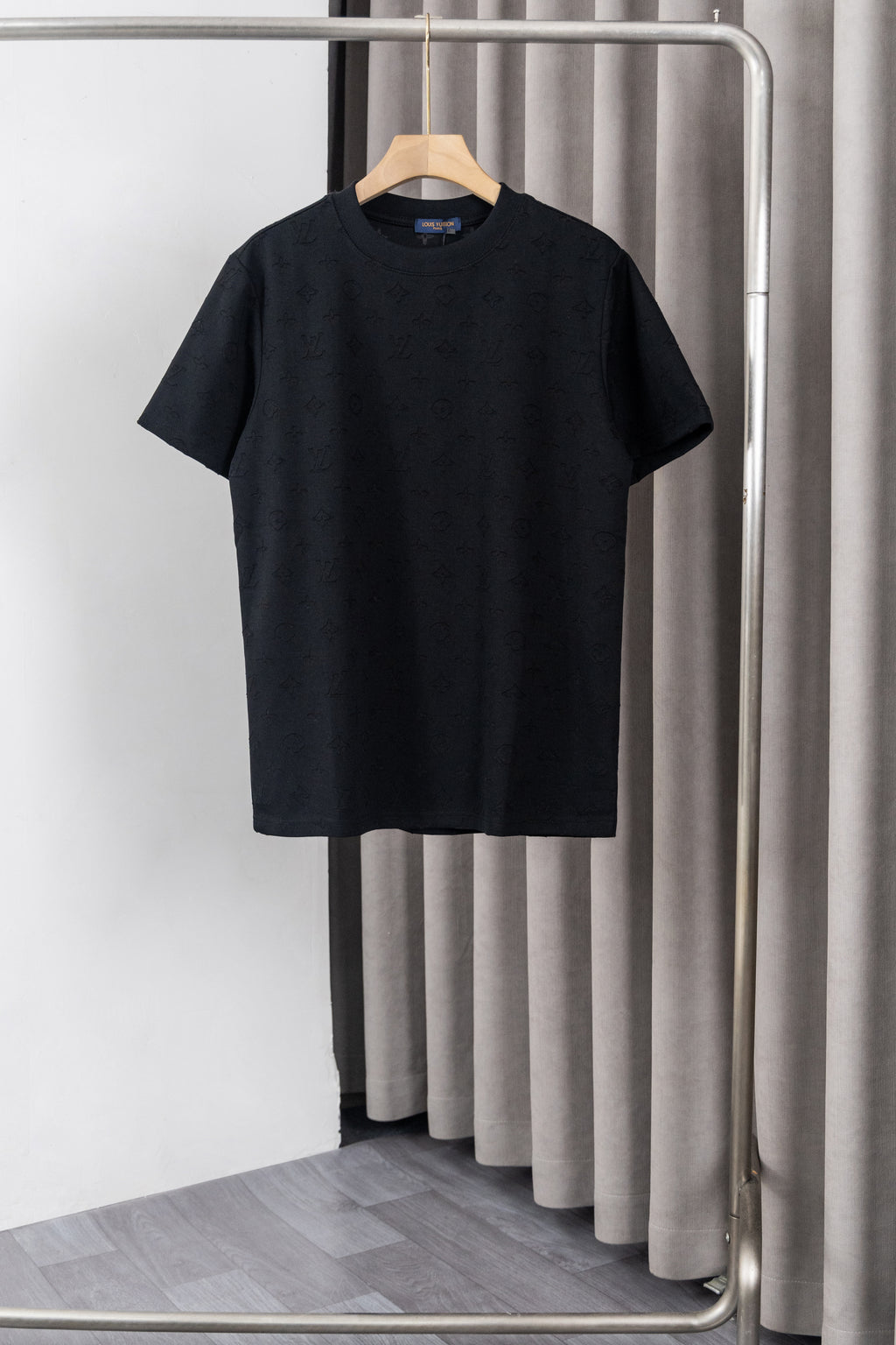 U1P36E132 Popular T-shirts