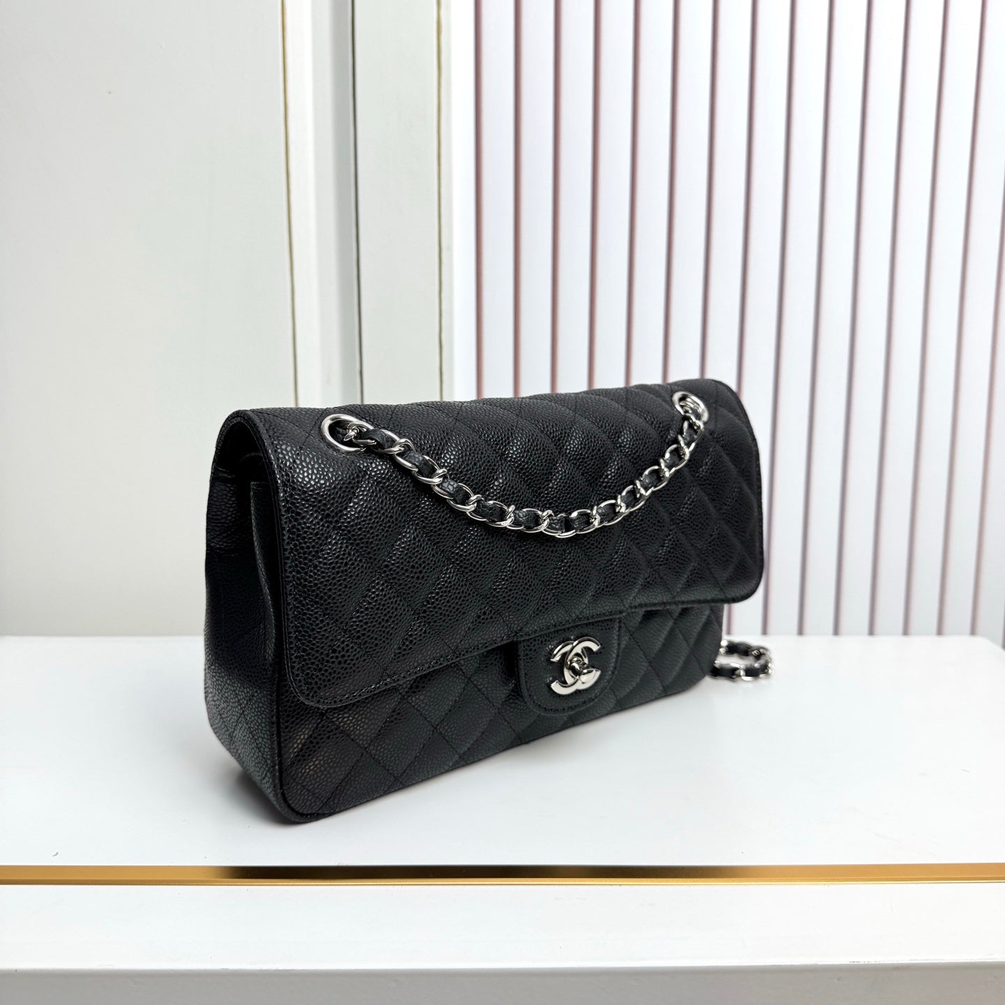 B1R76C13 Popular leather bag