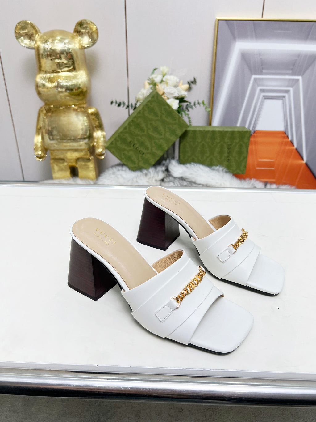 Z2N75B11  Popular leather High heels