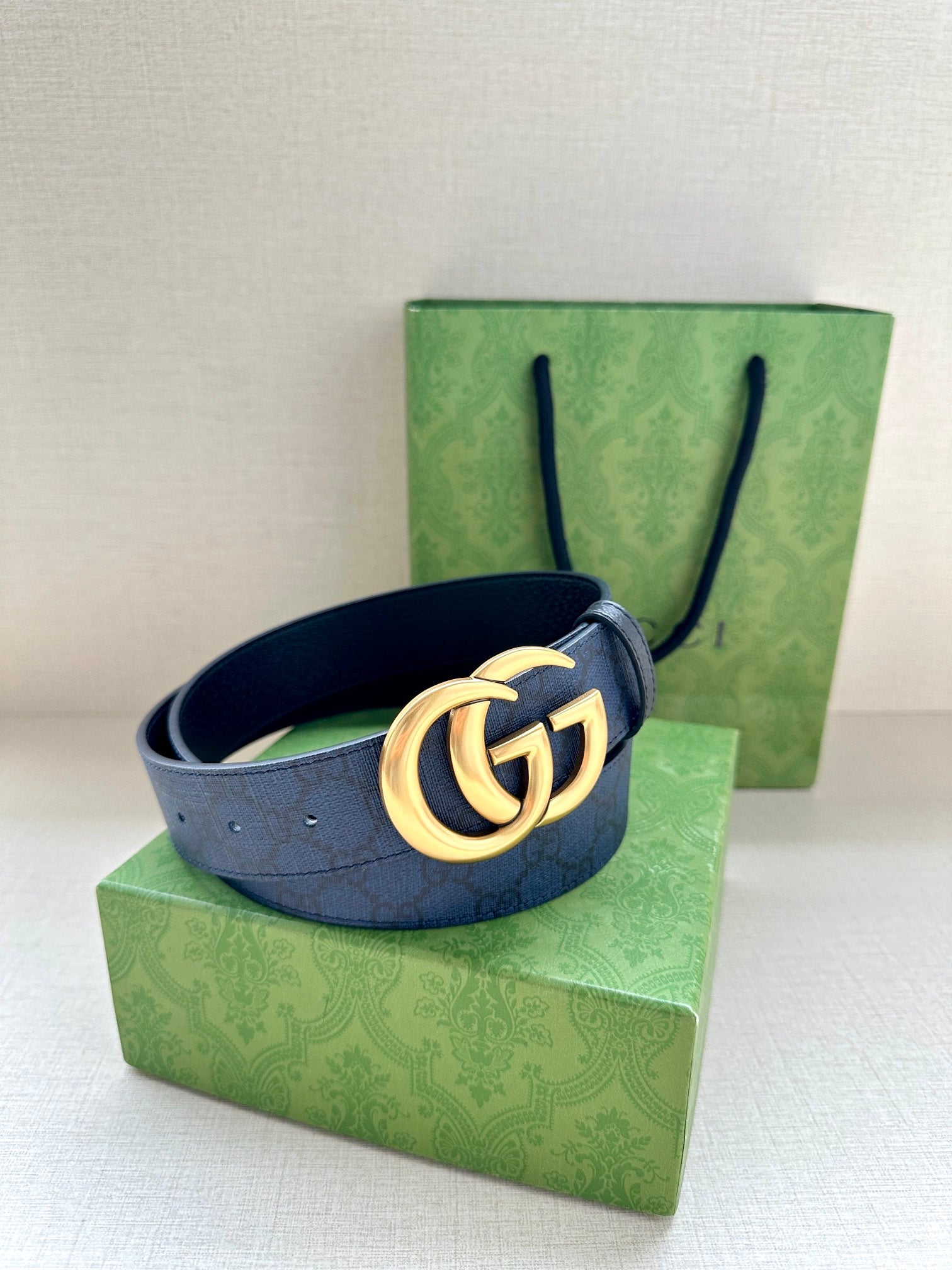 P1W15B163 Popular High quality belt With full package