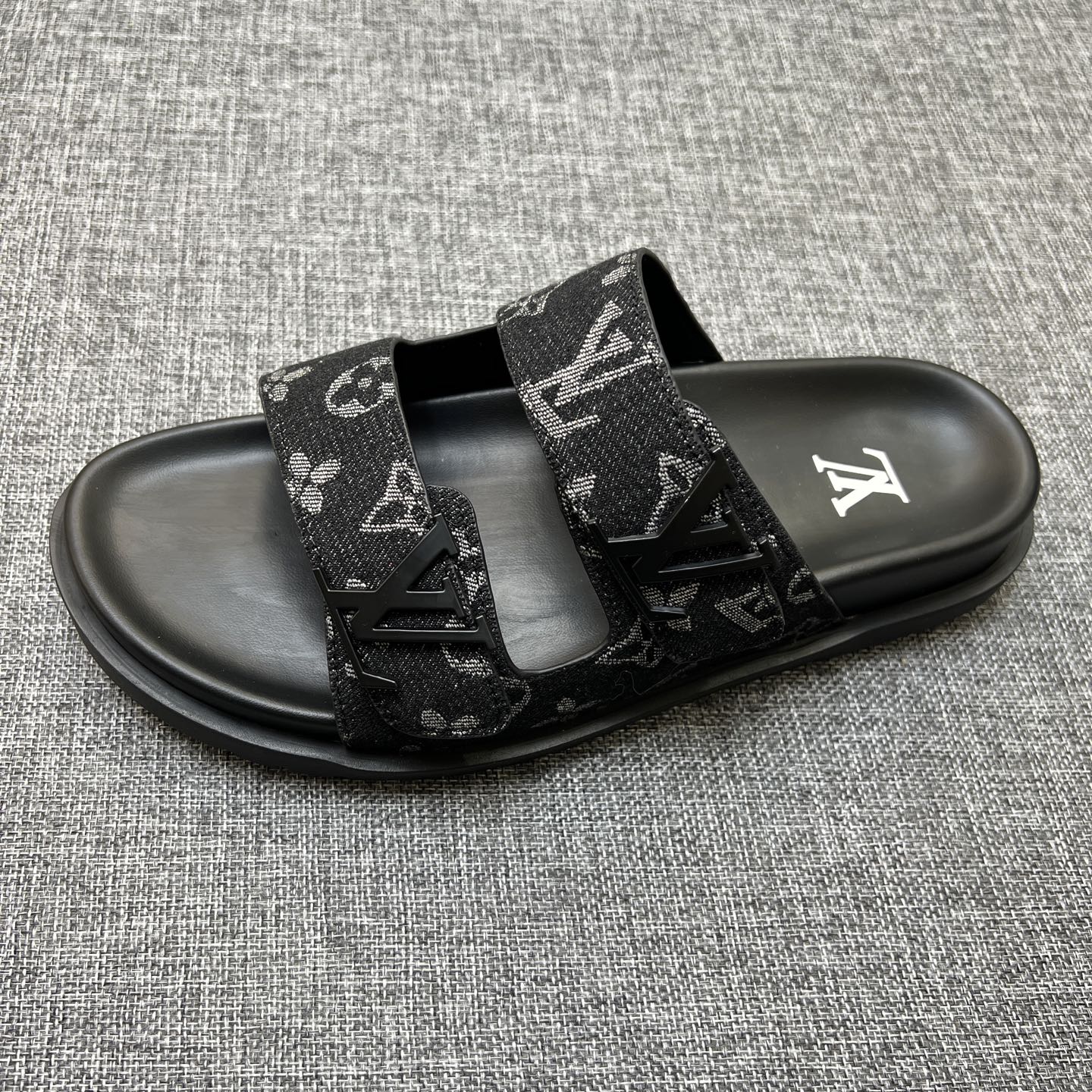 Z5R35E2 Popular Slippers shoes