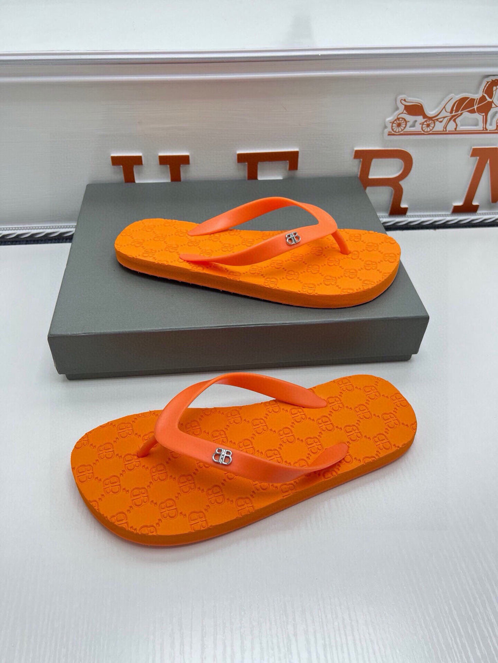 Z5Z35J297 Popular Slippers