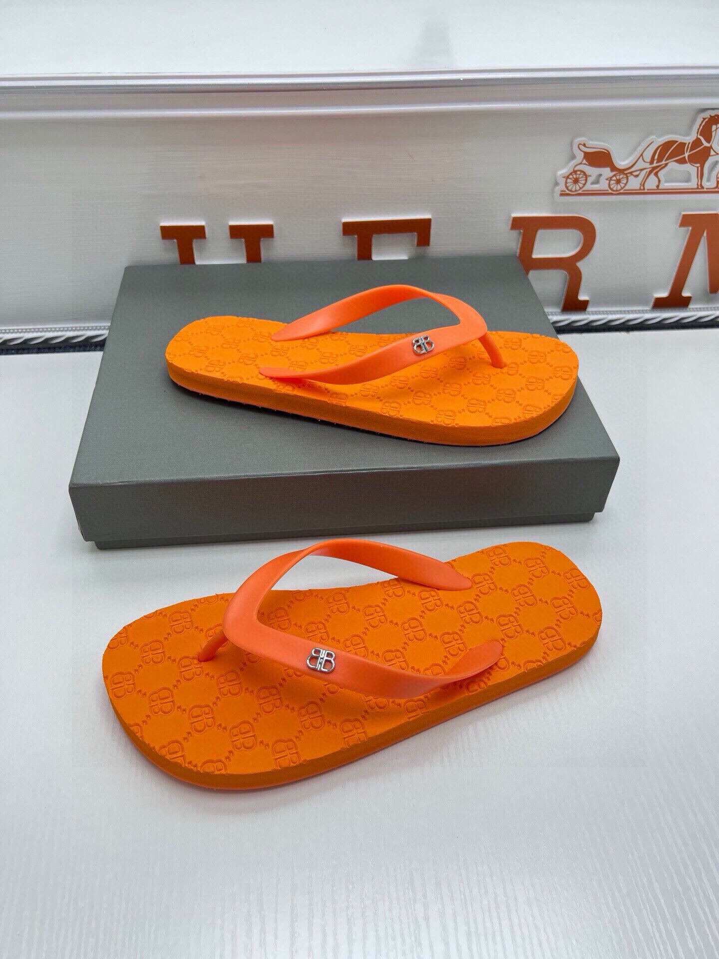 Z5Z35J297 Popular Slippers
