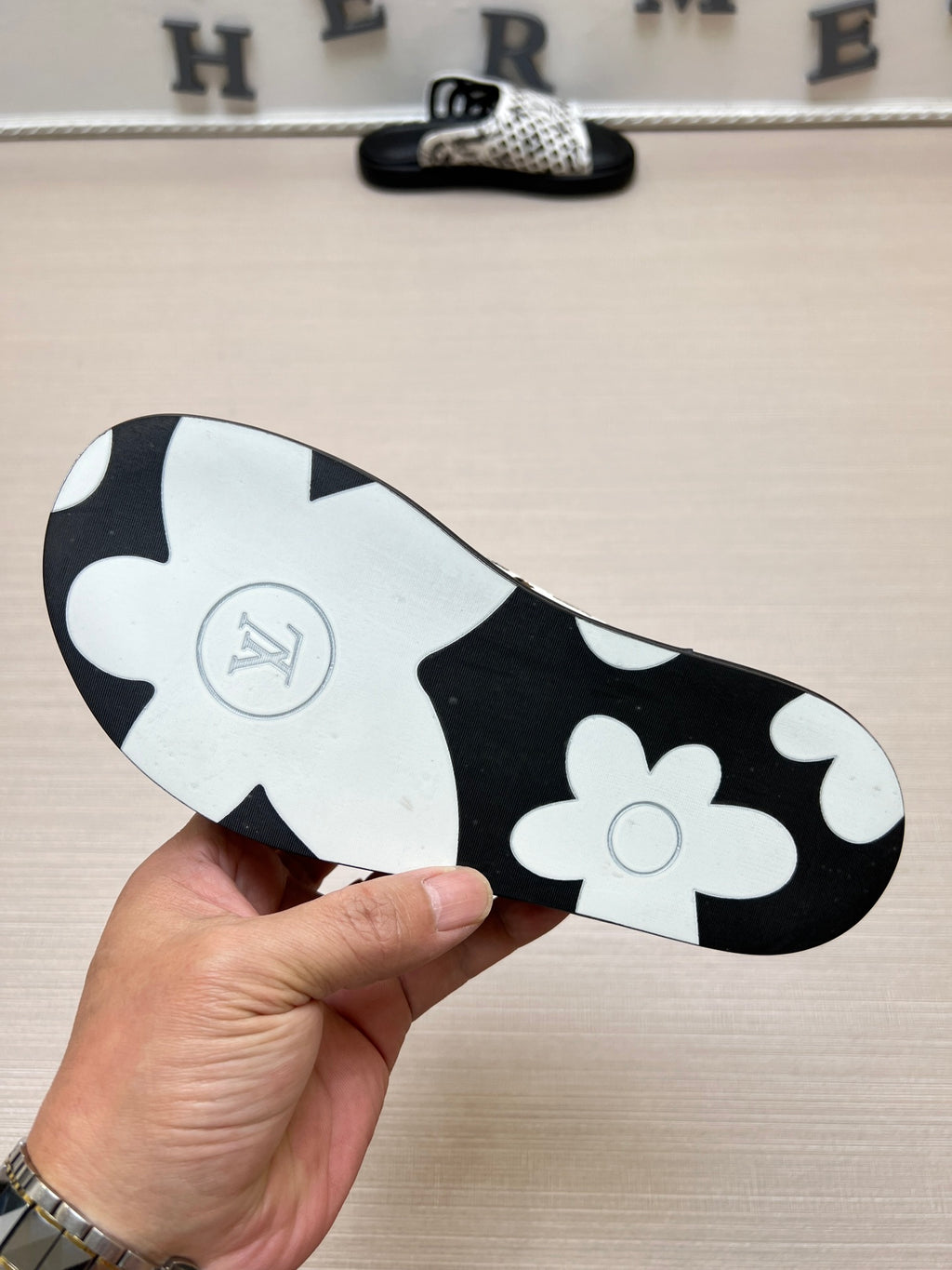 Z5ZE83 Popular slippers