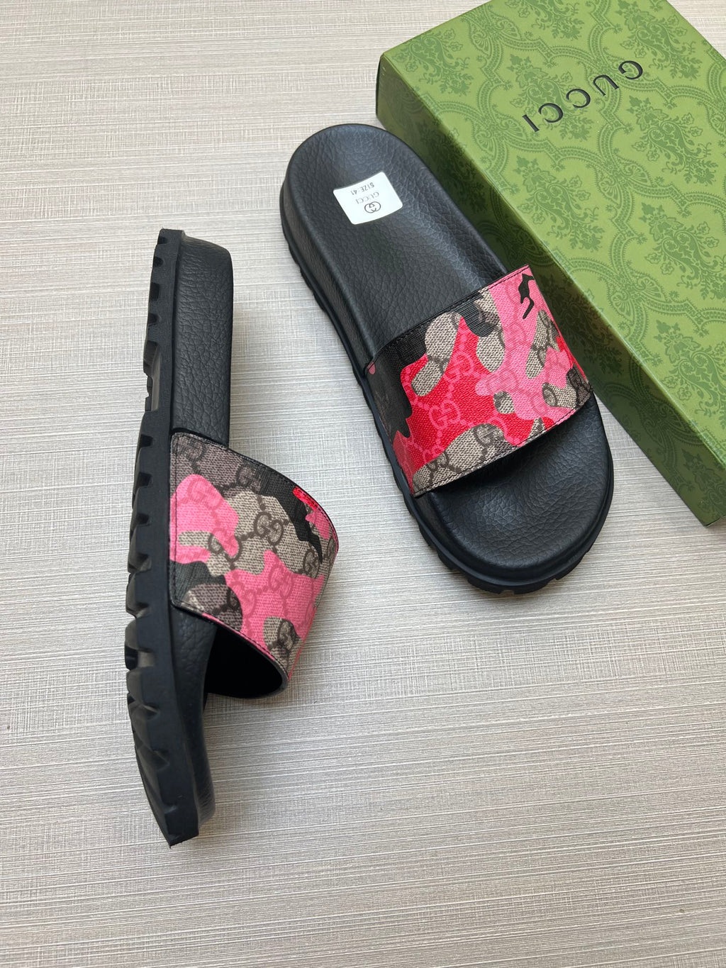 Z5X76B4 Popular slippers