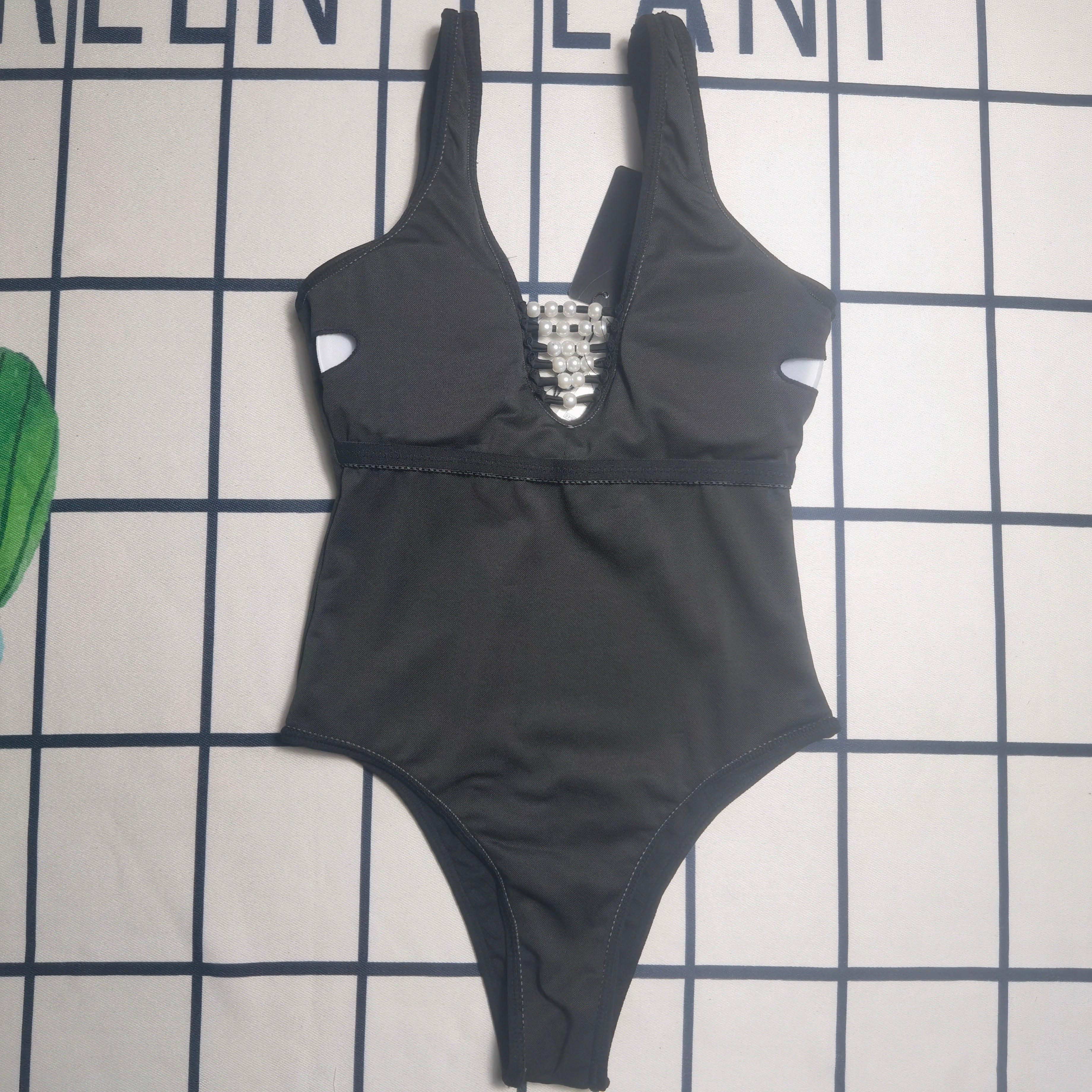 Y1R46C84 Popular Bikini swimsuit