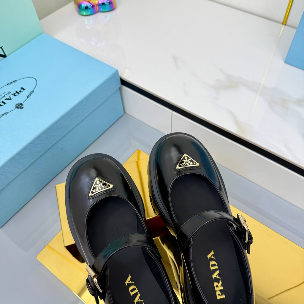 Z2Q105P308 Popular high-quality Shoes