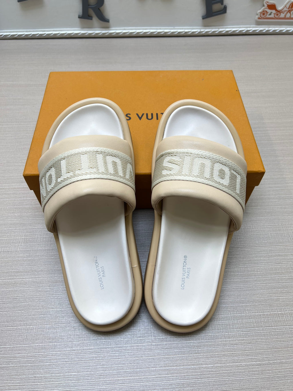Z5Z35E299 Popular Slippers