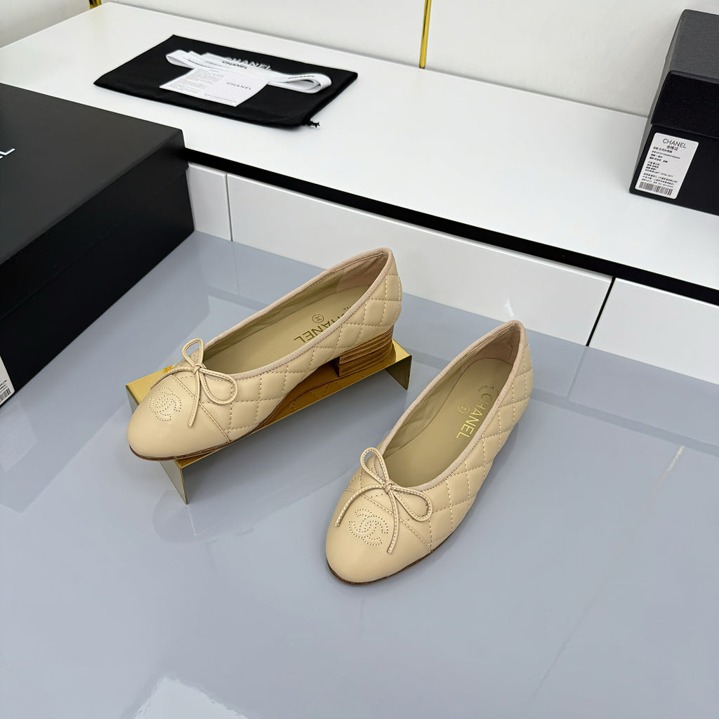 Z2Q105C413 Popular high-quality leather Shoes
