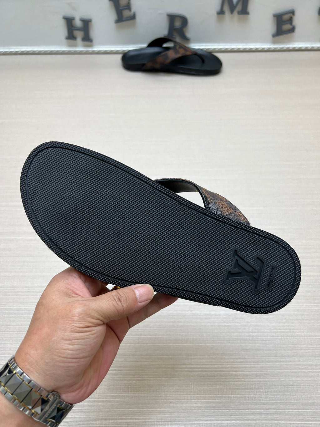 Z5ZE85 Popular slippers