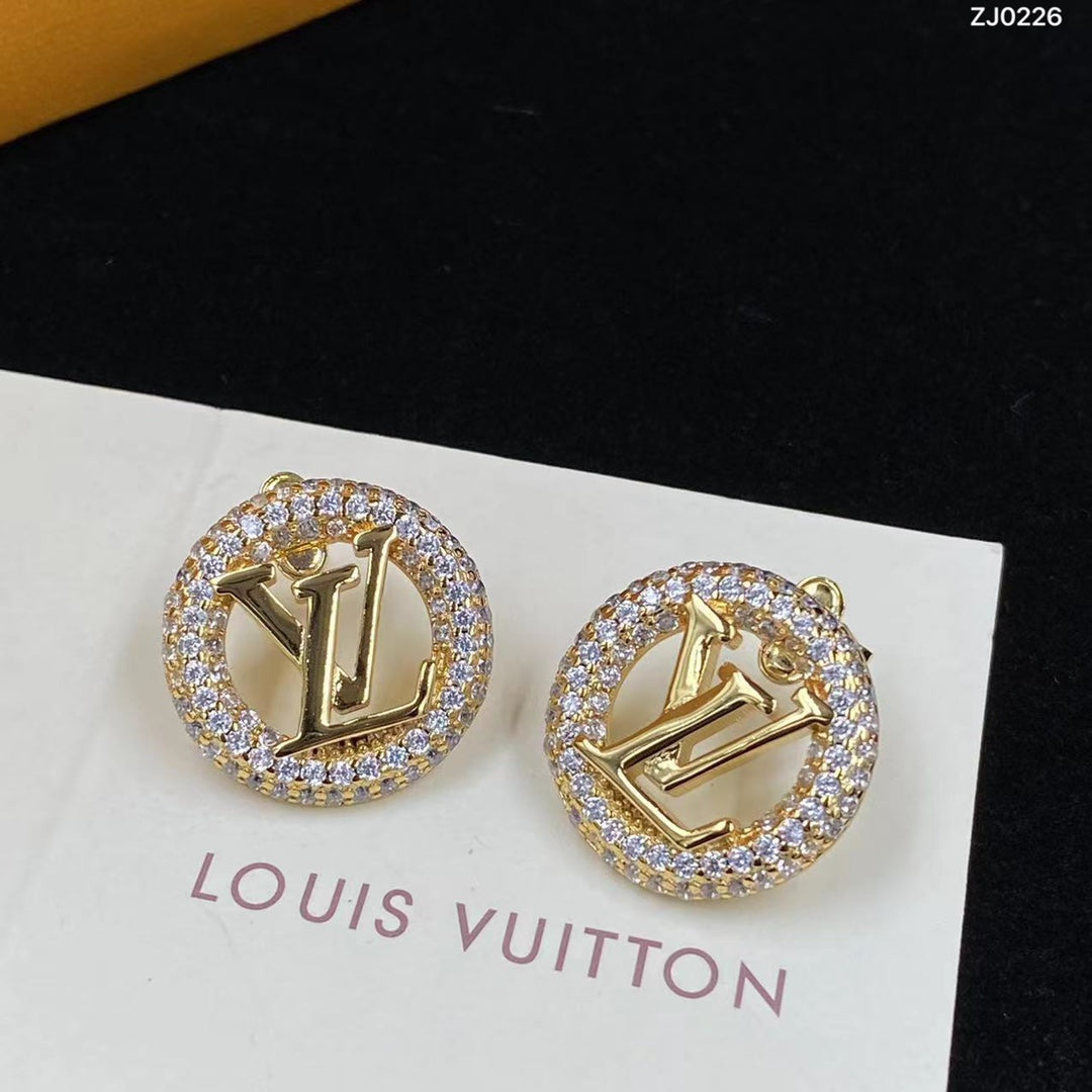 X1Z64E556X  Popular Earrings Bracelets Necklaces