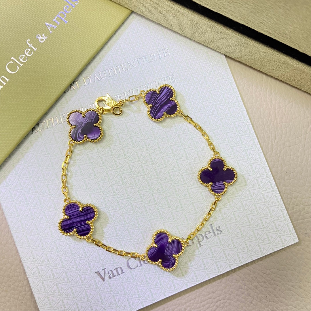 X5Q85VA188X Popular Necklace. Bracelets. Earrings