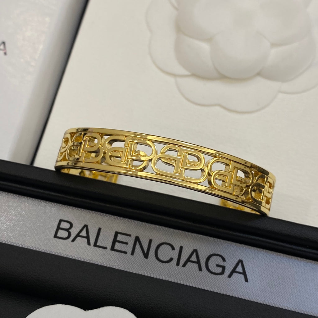 X1Z94J986K  Popular Bracelets