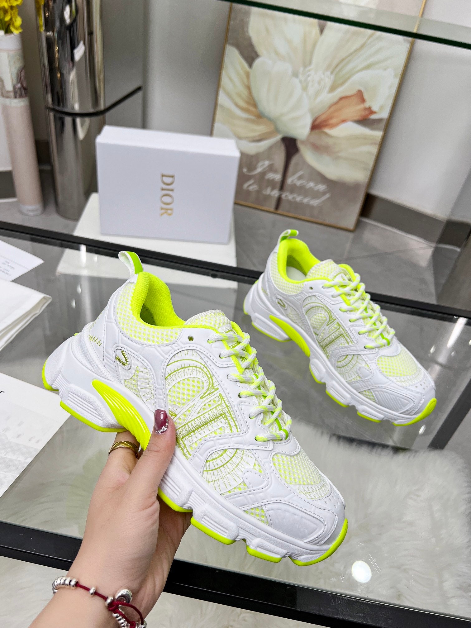 Z2Q105D313 Popular high-quality Shoes