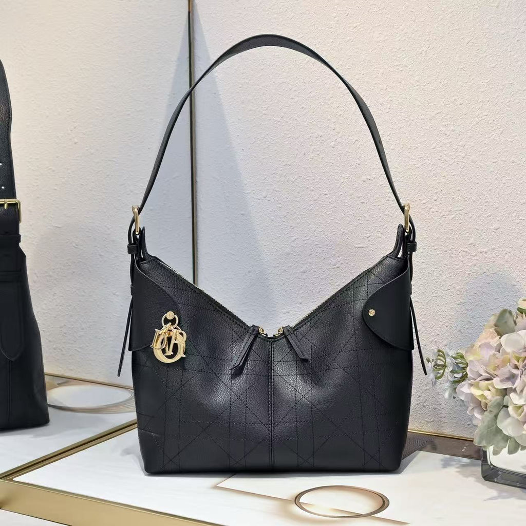 B1N66D1 Popular leather bag