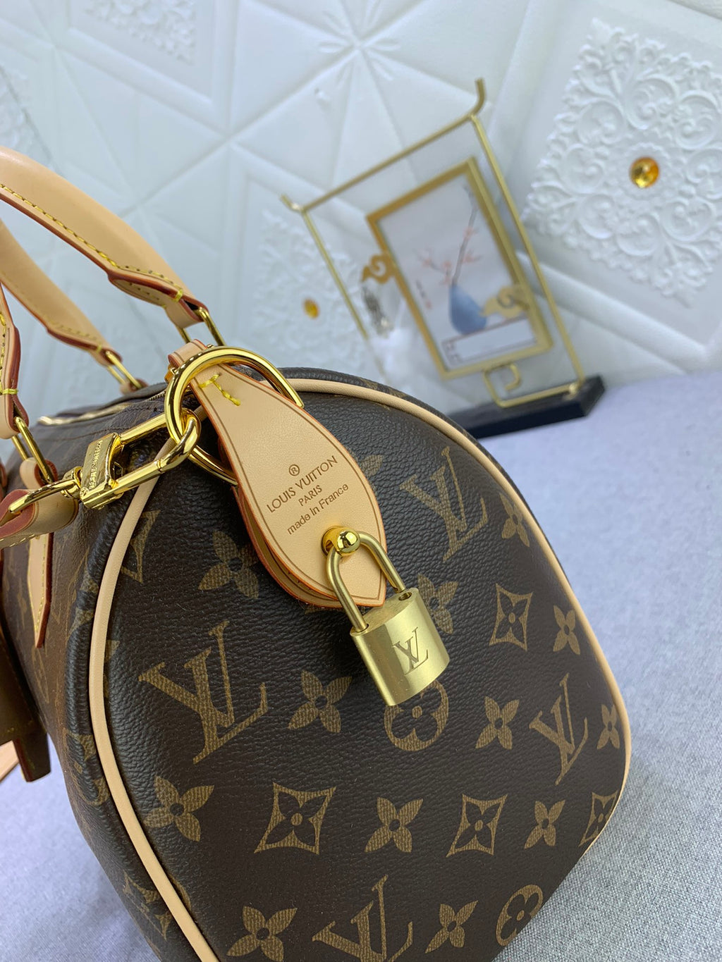 B12X44E268 Popular  leather bag 