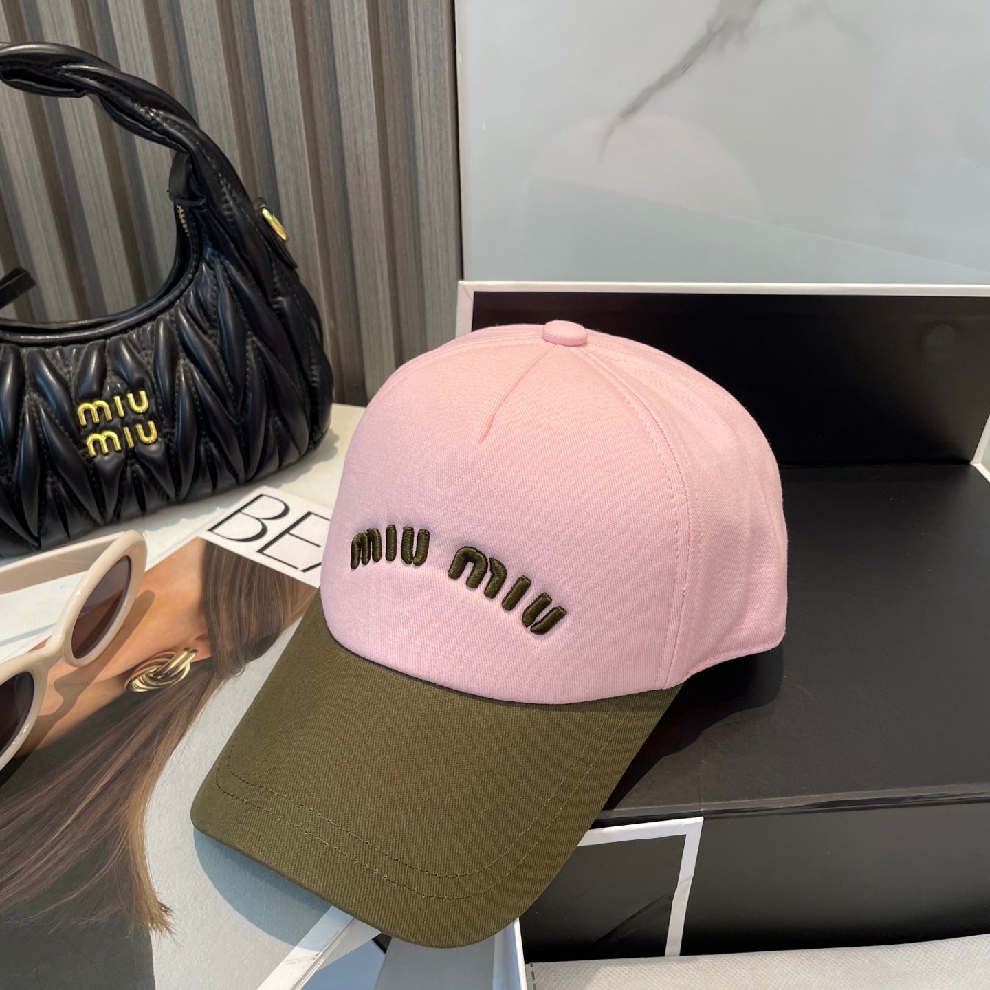 M1Q45A18 Popular  hats