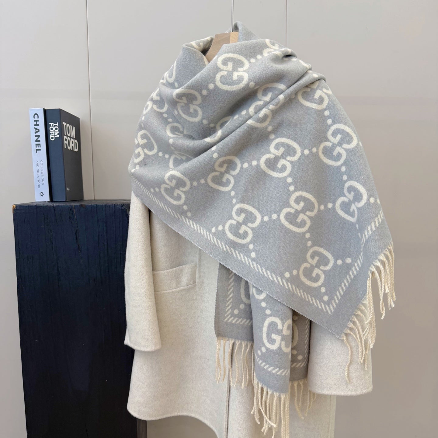 W1R86B54 Popular Winter Scarves