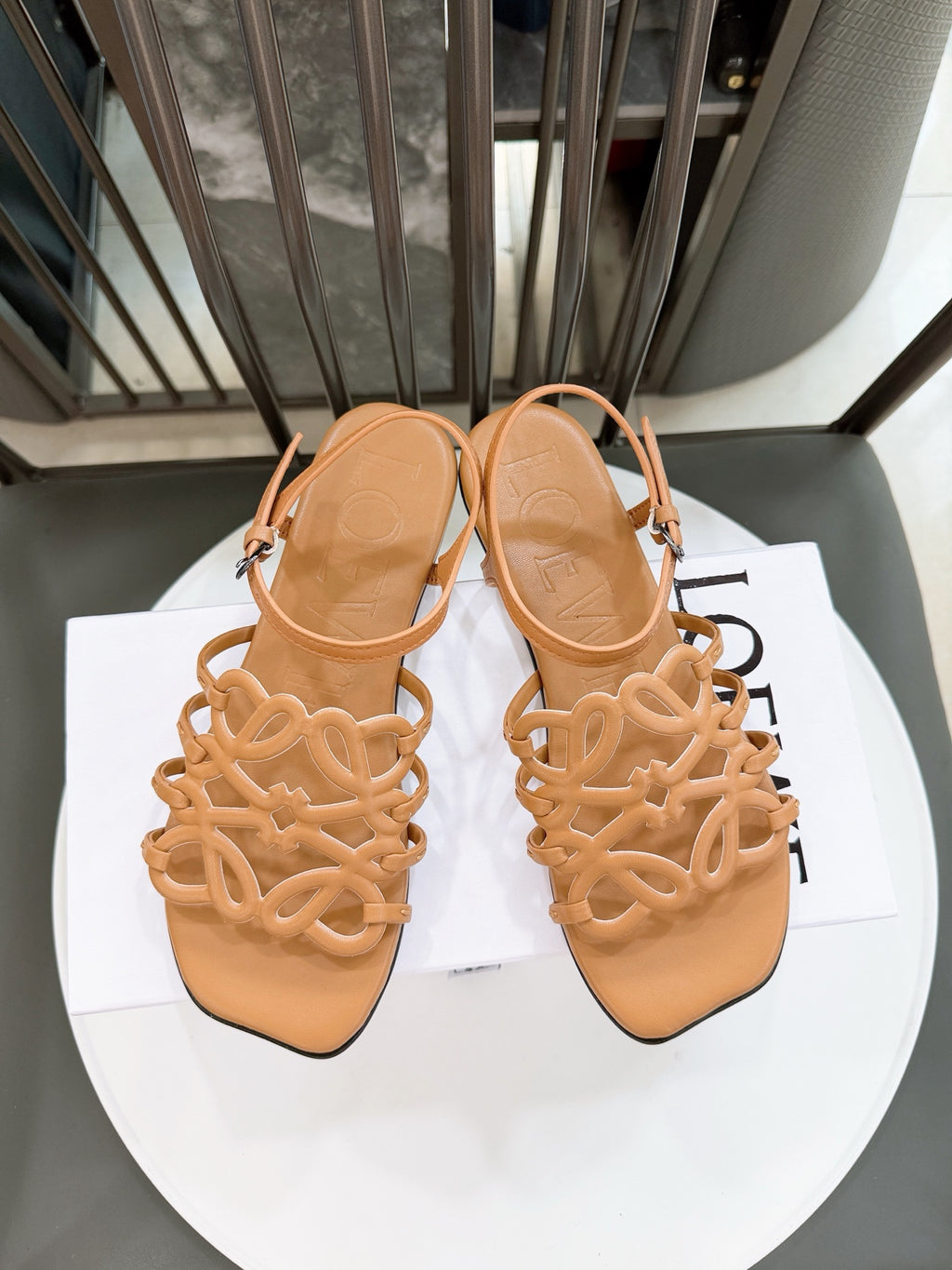 Z2R76A11 Popular high-quality  leather shoes