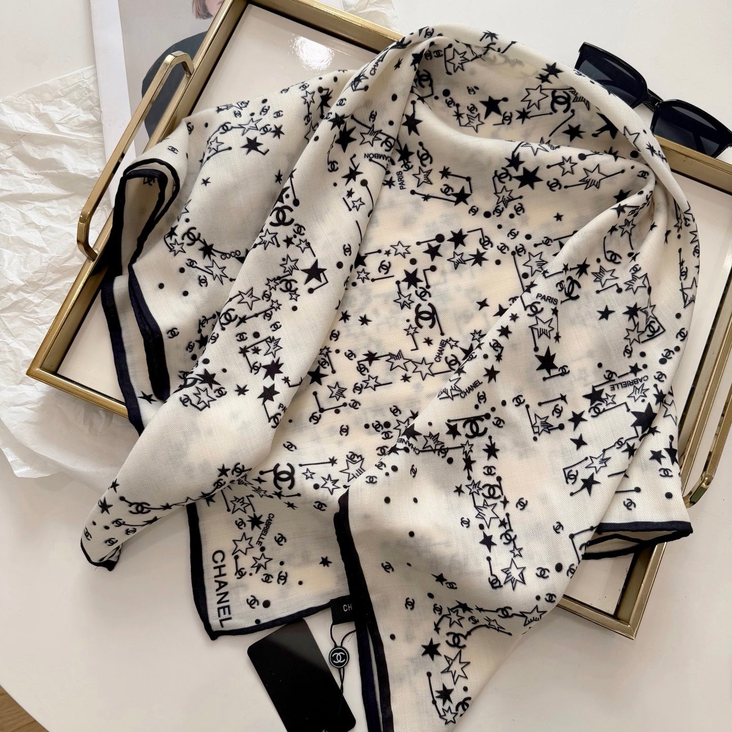W1N36C33 Popular Silk Scarve