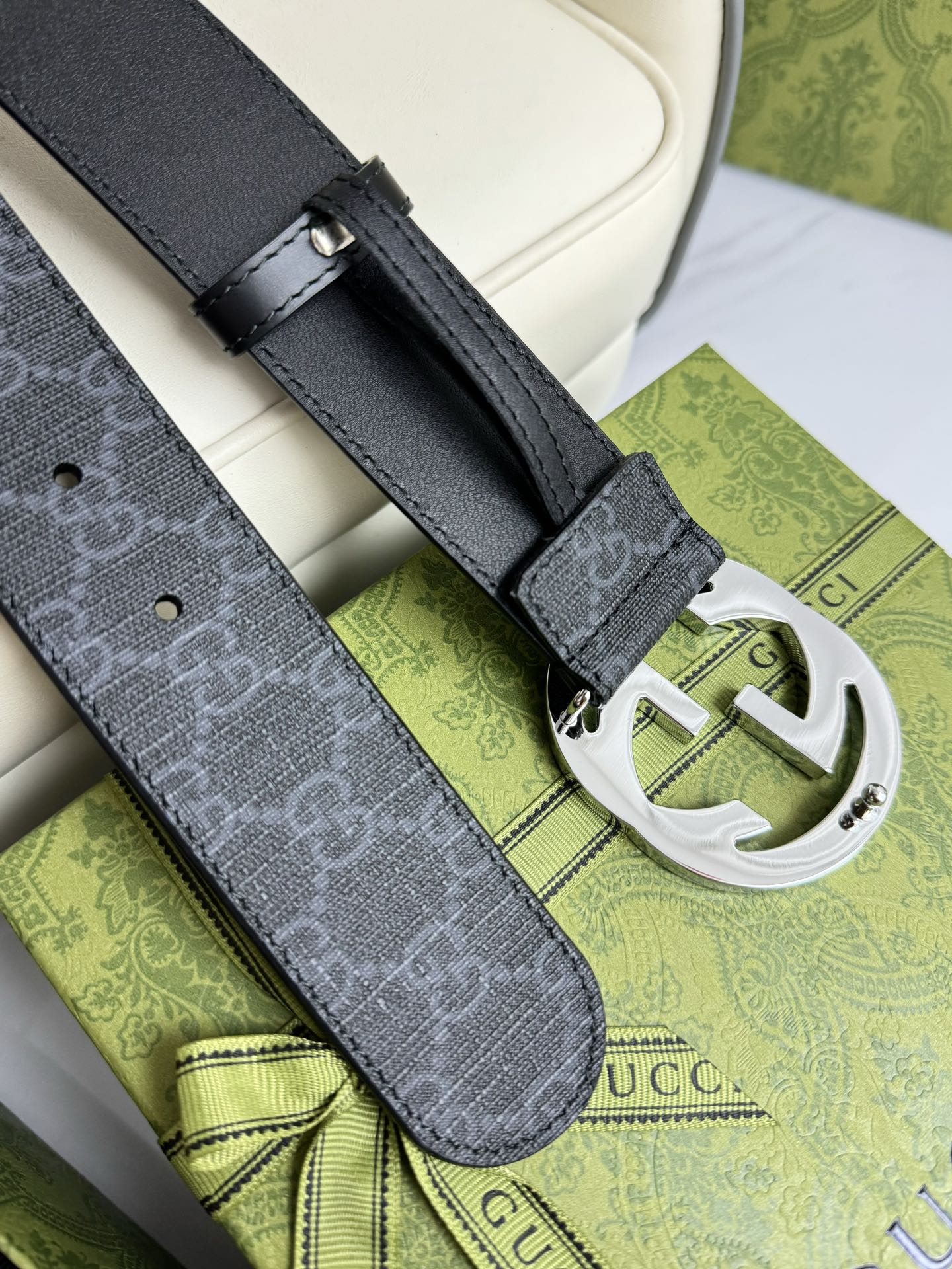 P1N95B3 Popular  high-quality leather belt