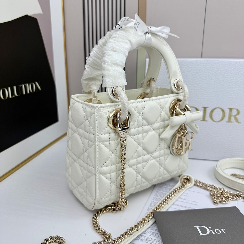 B1R66D3 Popular leather bag