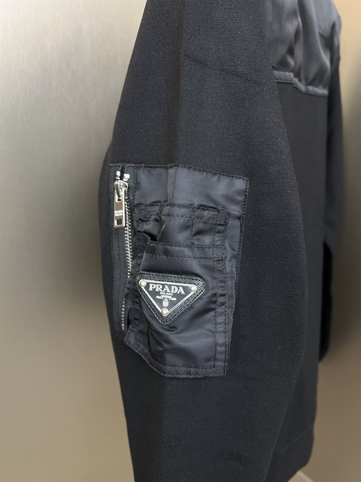 U1R86P40 Popular Sweaters