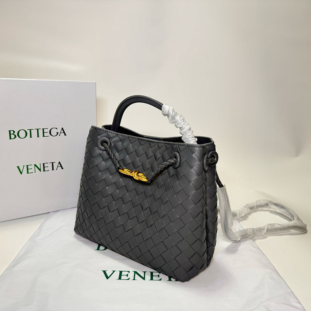 B1X104A80 Popular  leather bag