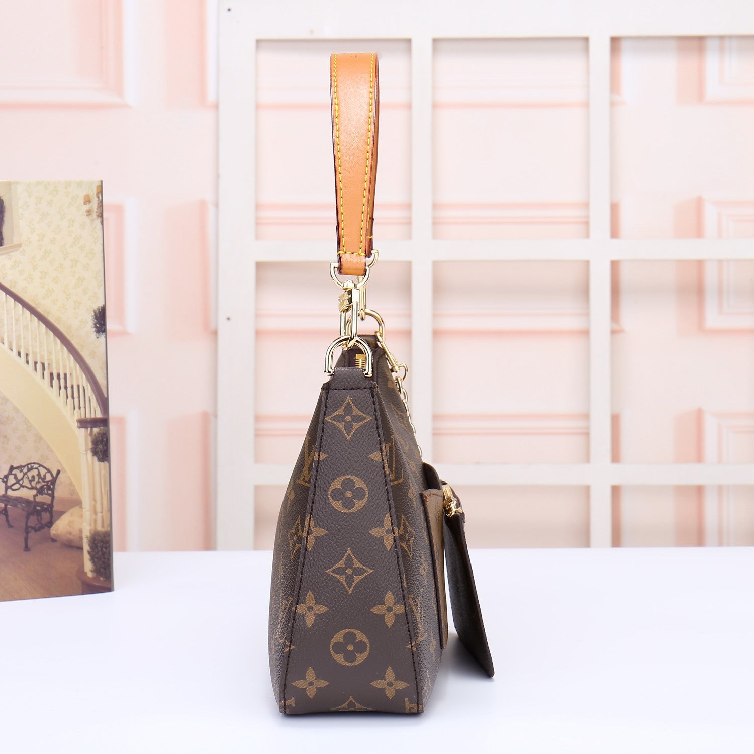 B1X43E52 Popular  leather bag 